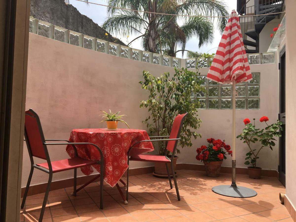 House In Sicily Etna Beach Рипосто Экстерьер фото